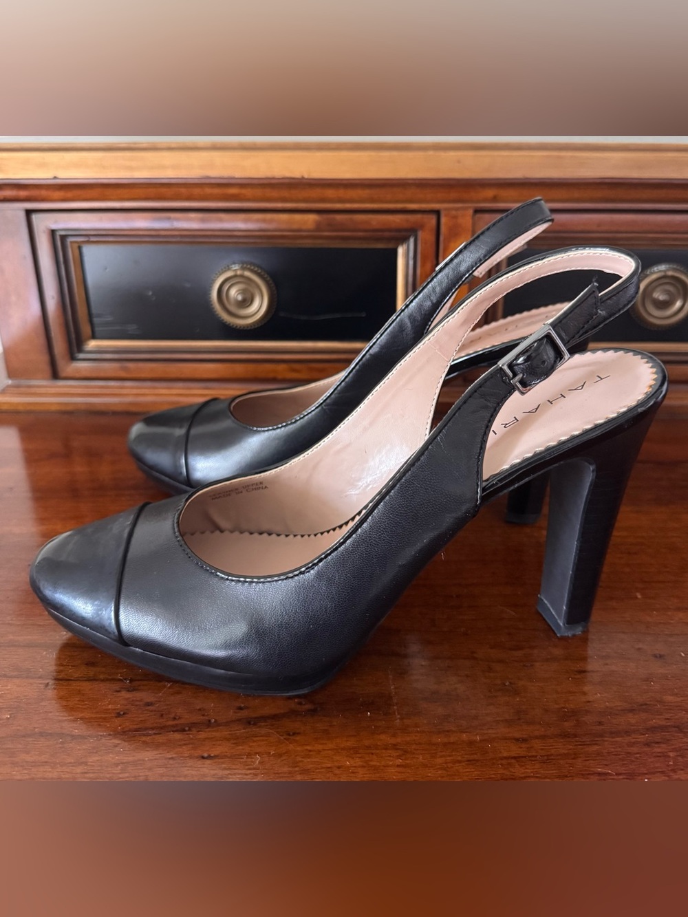 Tahari Black Leather Cap Close Toe Slingback Heels